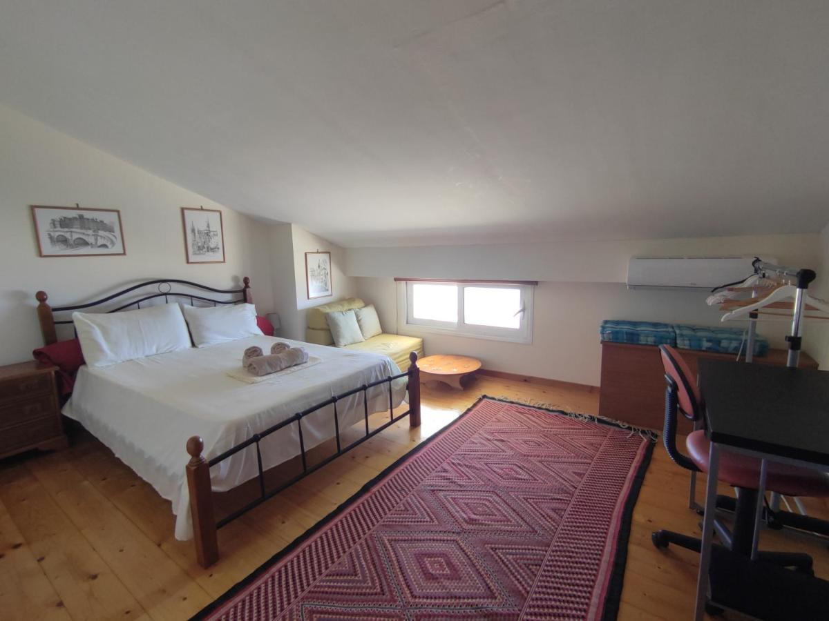 Holiday home Seaside House Vrachos